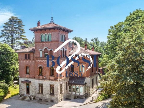 villa in vendita a Varese in zona Velate