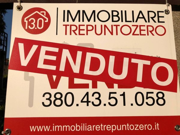 appartamento in vendita a Varese in zona Capolago