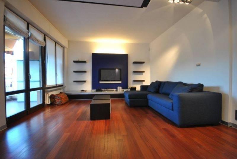 appartamento in vendita a Varese in zona Centro Città