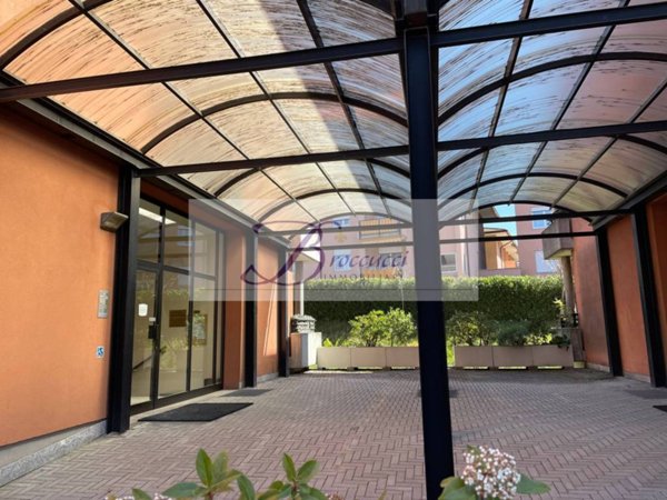 appartamento in vendita a Varese in zona Bizzozero