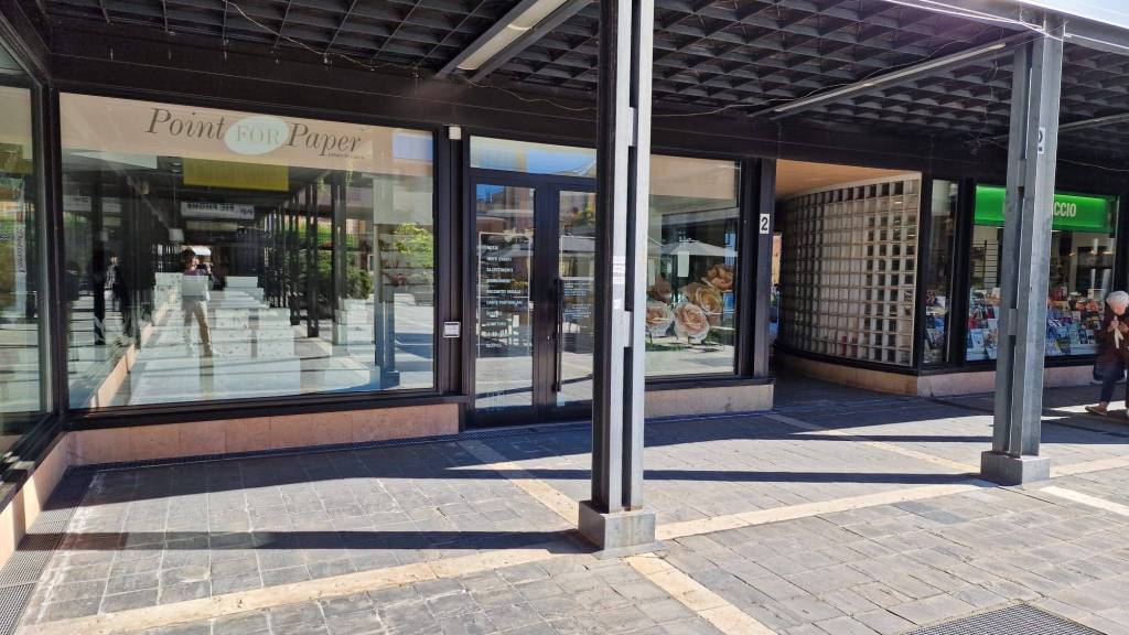 appartamento in vendita a Varese in zona Centro Città