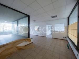 ufficio in vendita a Varese in zona Via Magenta