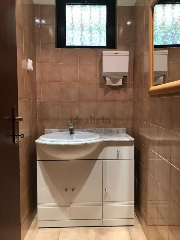 appartamento in vendita a Varese in zona Giubiano