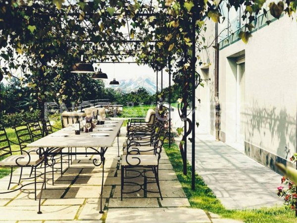 appartamento in vendita a Varese in zona Viale Belforte