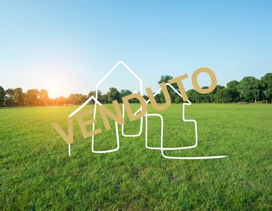 terreno agricolo in vendita a Varese in zona Bizzozero