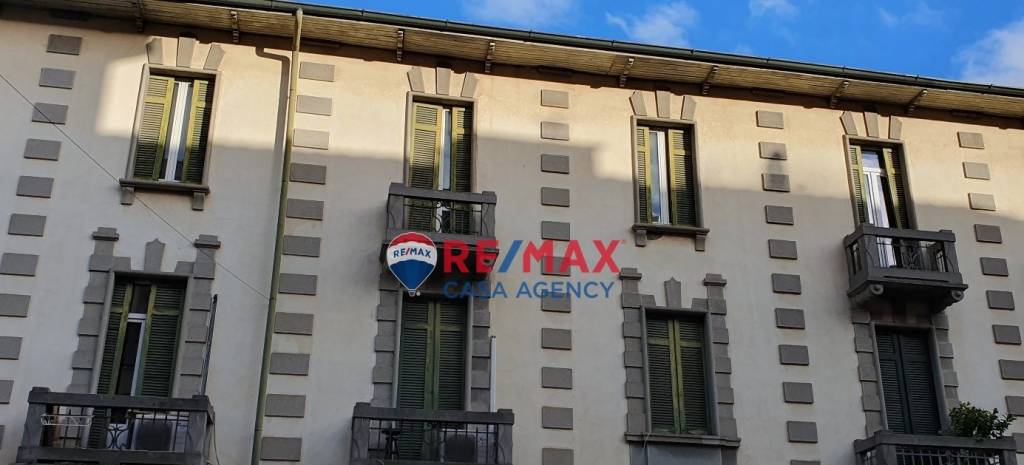 appartamento in vendita a Varese in zona Biumo