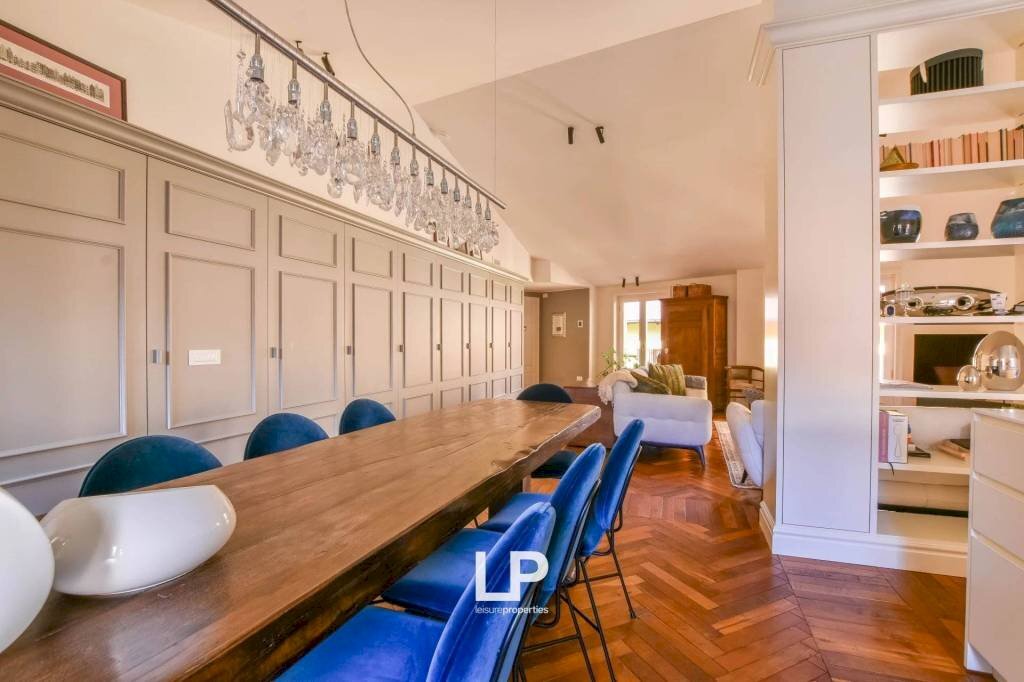appartamento in vendita a Varese in zona Centro Città