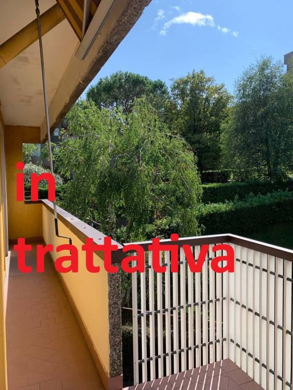 appartamento in vendita a Varese in zona Centro Città