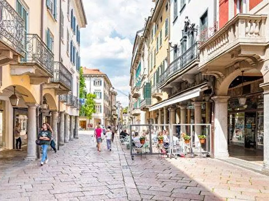 negozio in vendita a Varese