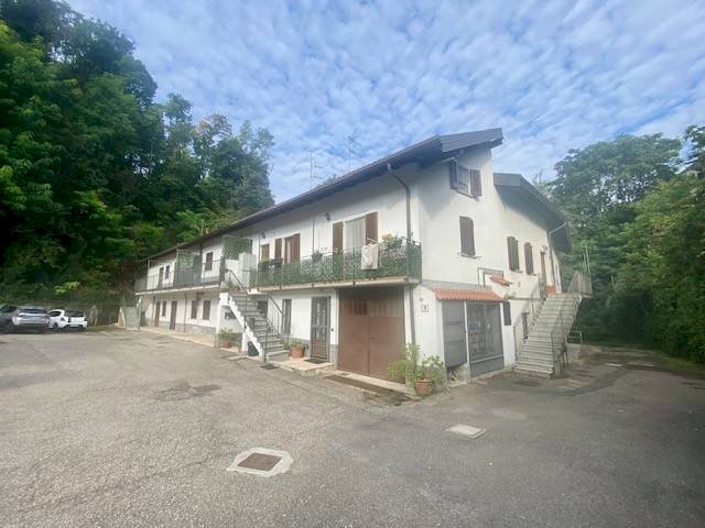appartamento in vendita a Varese in zona Viale Europa