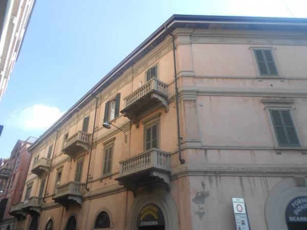 appartamento in vendita a Varese