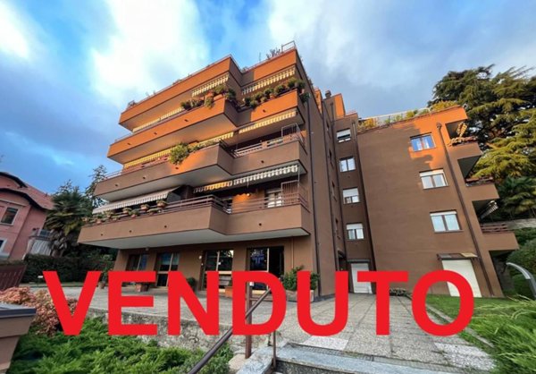 appartamento in vendita a Varese in zona Via Crispi