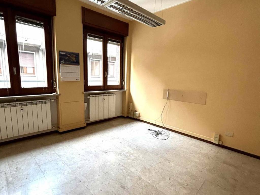 appartamento in vendita a Varese in zona Centro Città