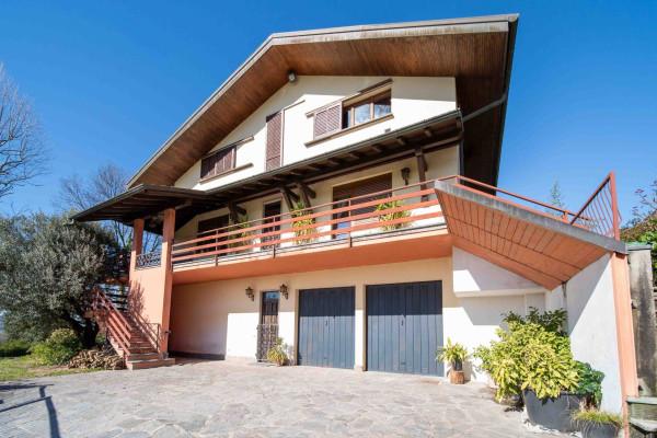 casa indipendente in vendita a Varese in zona Lissago