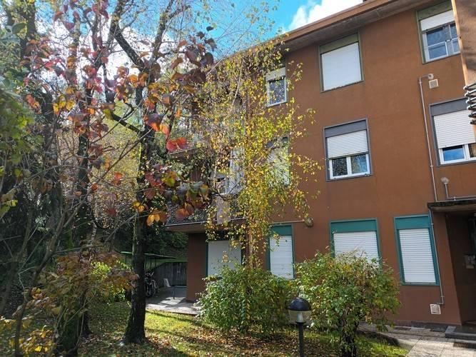 appartamento in vendita a Varese in zona Ippodromo