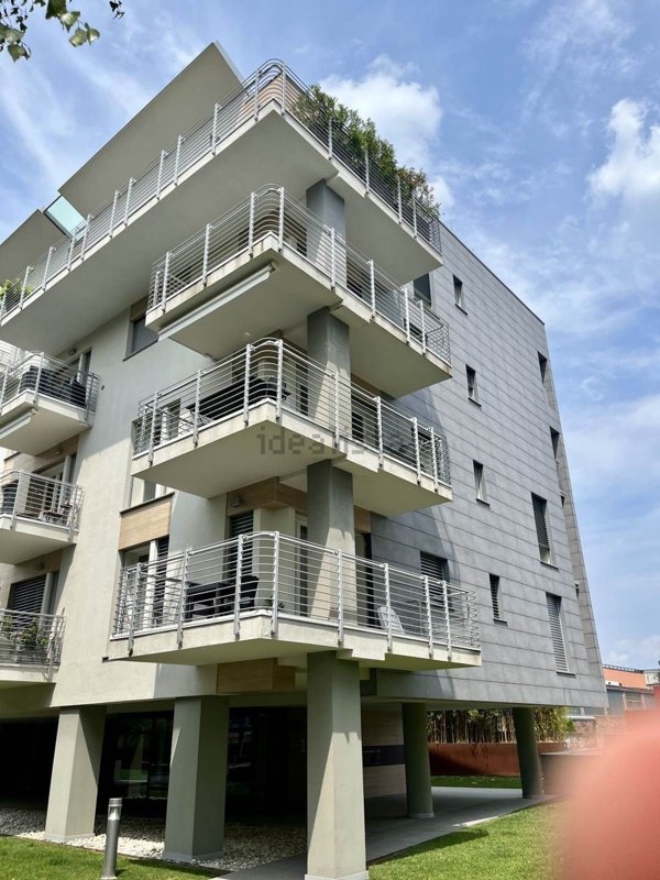 appartamento in vendita a Varese in zona Avigno