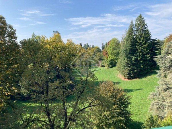 appartamento in vendita a Varese in zona Casbeno