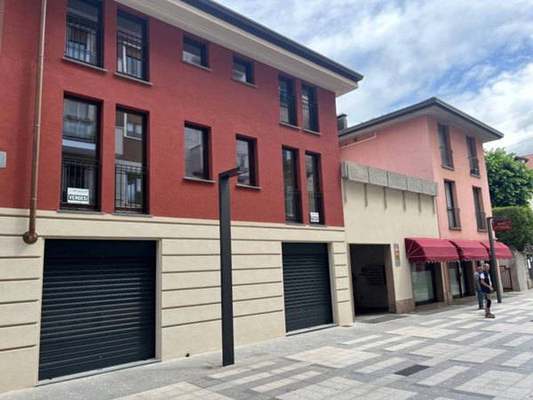appartamento in vendita a Varese in zona Biumo