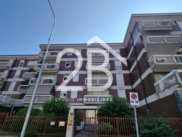 appartamento in vendita a Varese in zona Centro Città