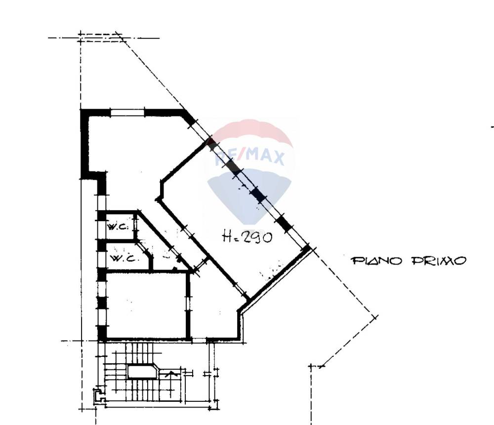 appartamento in vendita a Varese in zona Centro Città