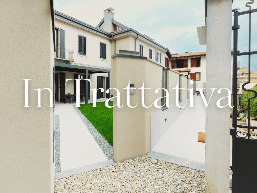 appartamento in vendita a Varese in zona Bosto