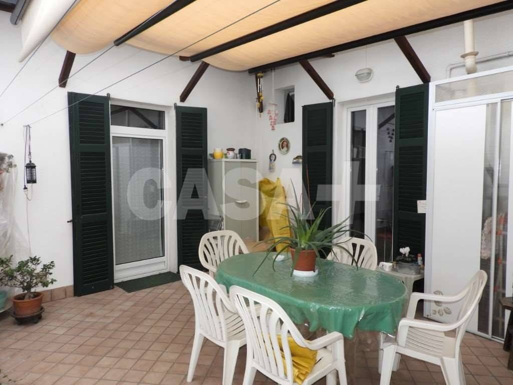 appartamento in vendita a Varese in zona Biumo