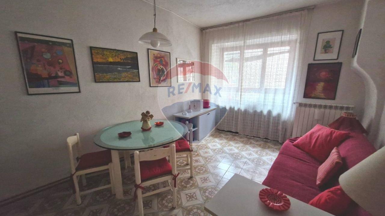 appartamento in vendita a Varese in zona Biumo