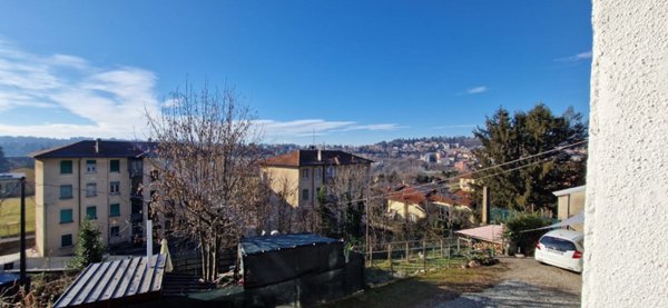 appartamento in vendita a Varese in zona San Fermo