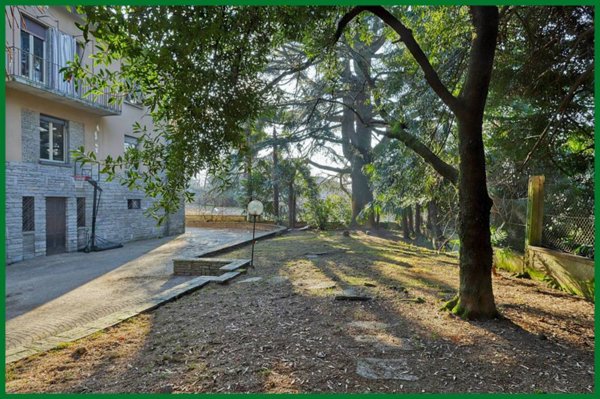 casa indipendente in vendita a Varese in zona Ippodromo