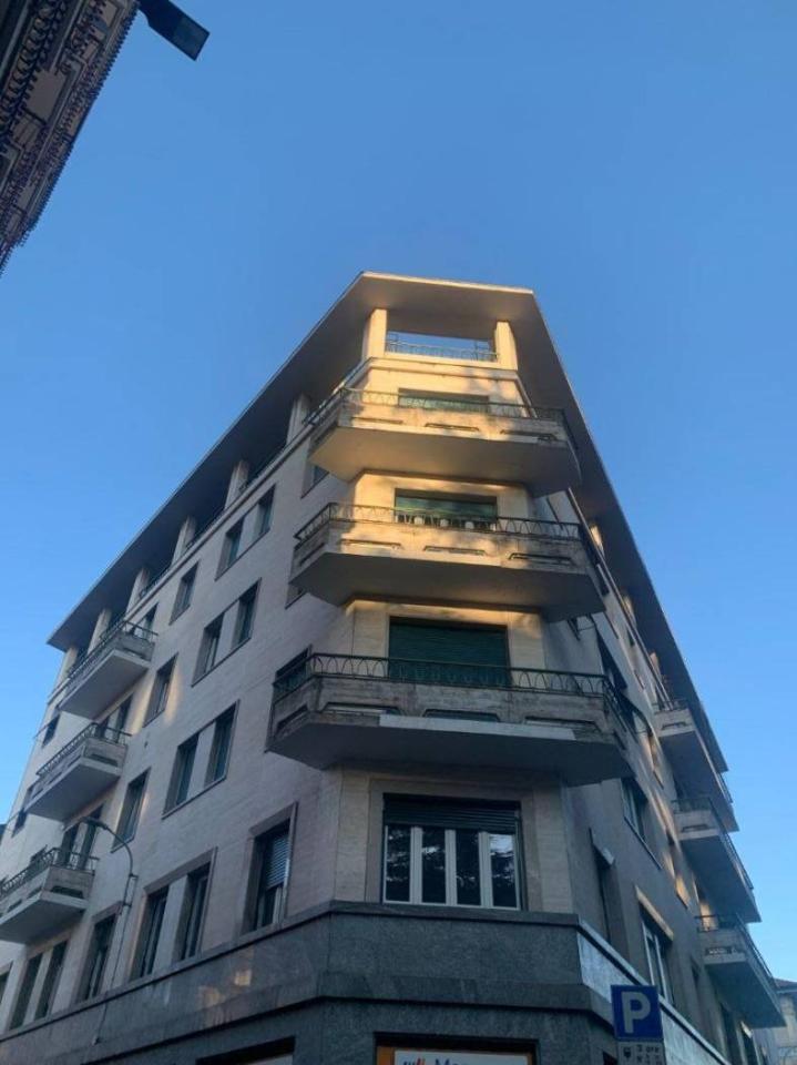 appartamento in vendita a Varese in zona Centro Città