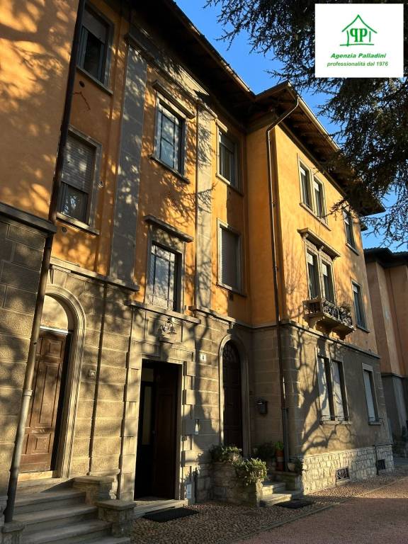 appartamento in vendita a Varese in zona San Gallo