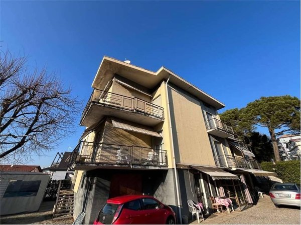 appartamento in vendita a Varese in zona Bobbiate