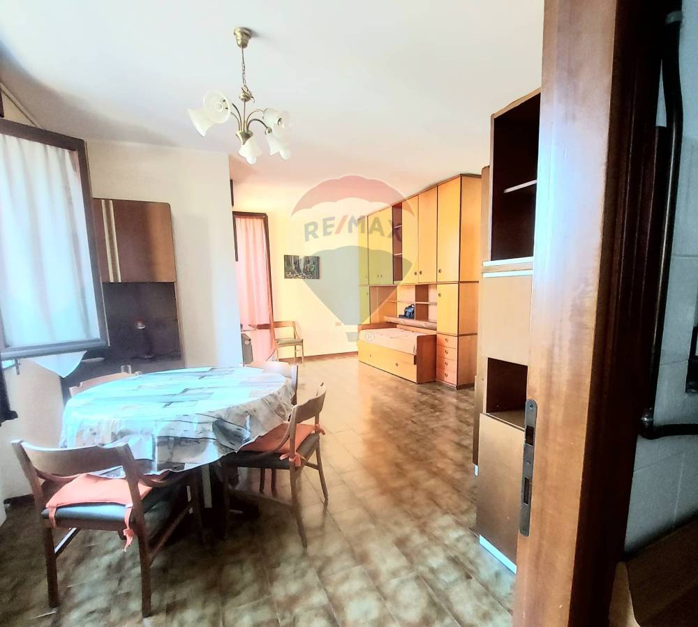 appartamento in vendita a Varese in zona Centro Città