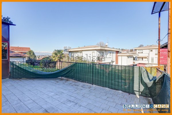 appartamento in vendita a Varese in zona Viale Europa
