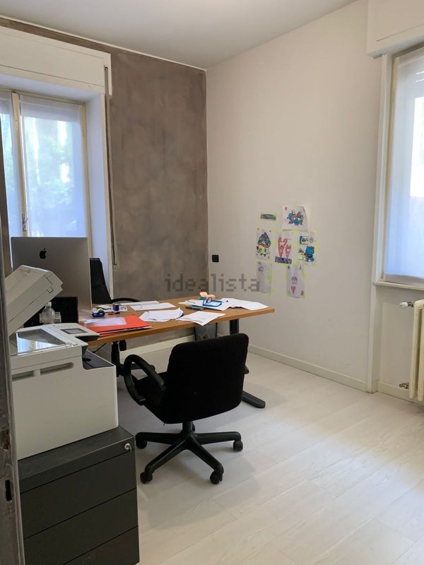 appartamento in vendita a Varese in zona Centro Città