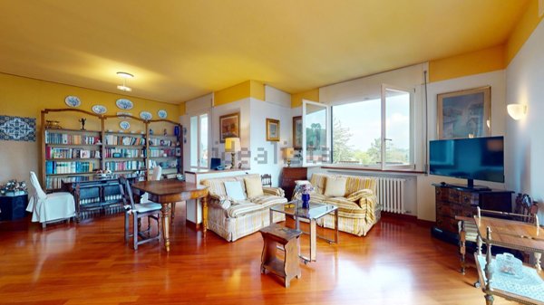 appartamento in vendita a Varese in zona Centro Città
