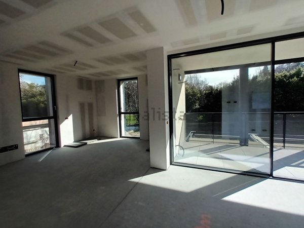appartamento in vendita a Varese