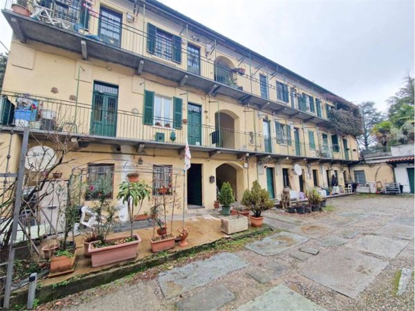 appartamento in vendita a Varese in zona Centro Città