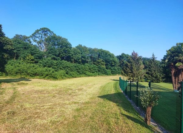 terreno agricolo in vendita a Varese in zona Lissago