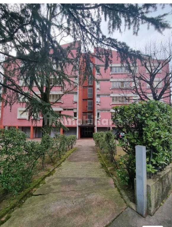 appartamento in vendita a Varese in zona Centro Città