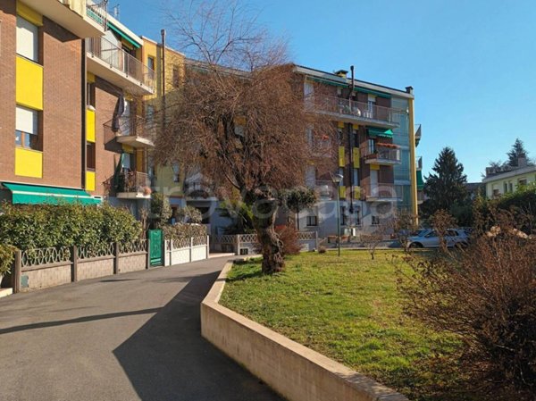 appartamento in vendita a Varese in zona Giubiano