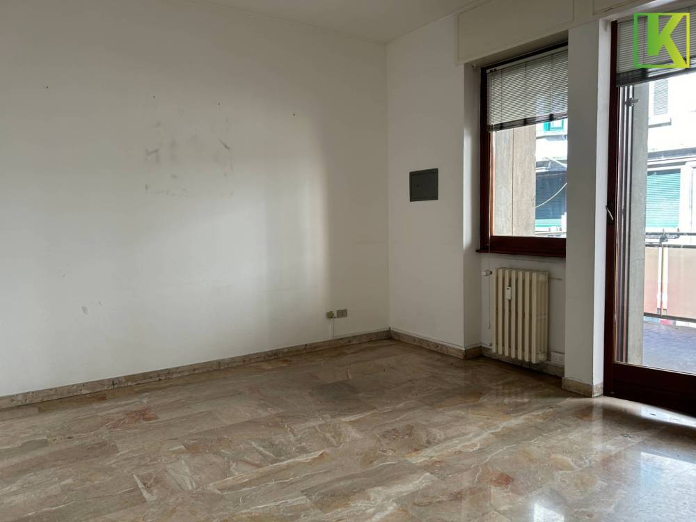 appartamento in vendita a Varese in zona Centro Città