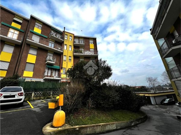 appartamento in vendita a Varese in zona Viale Borri
