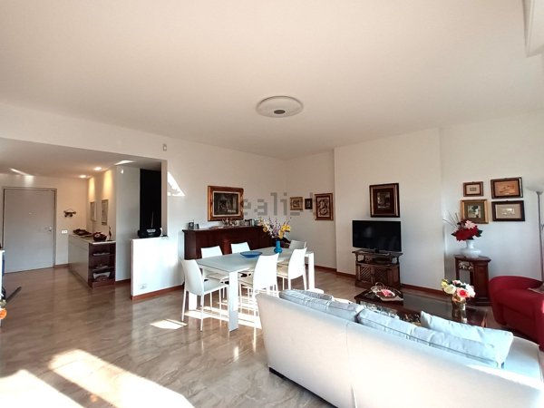 appartamento in vendita a Varese in zona Bobbiate
