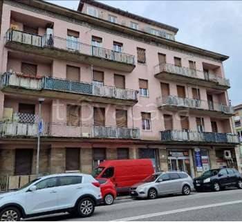 appartamento in vendita a Varese in zona Giubiano