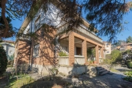 casa indipendente in vendita a Varese