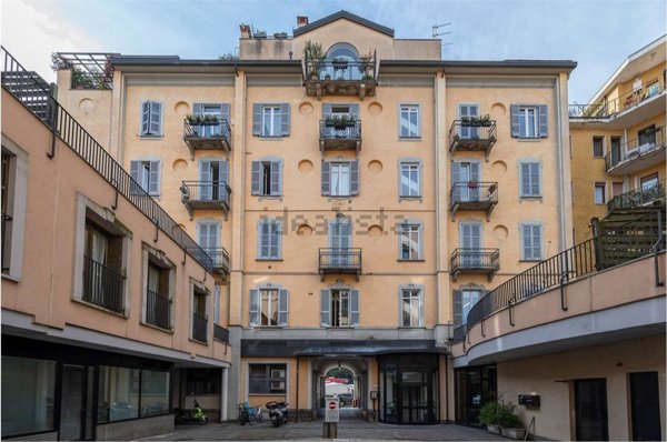 appartamento in vendita a Varese in zona Centro Città