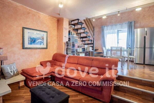 appartamento in vendita a Varese in zona Ippodromo