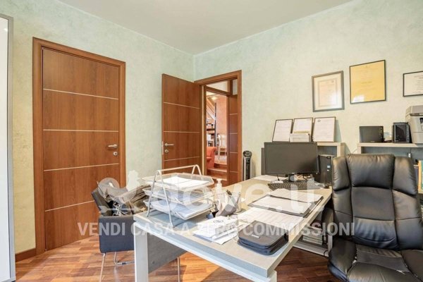 appartamento in vendita a Varese in zona San Gallo