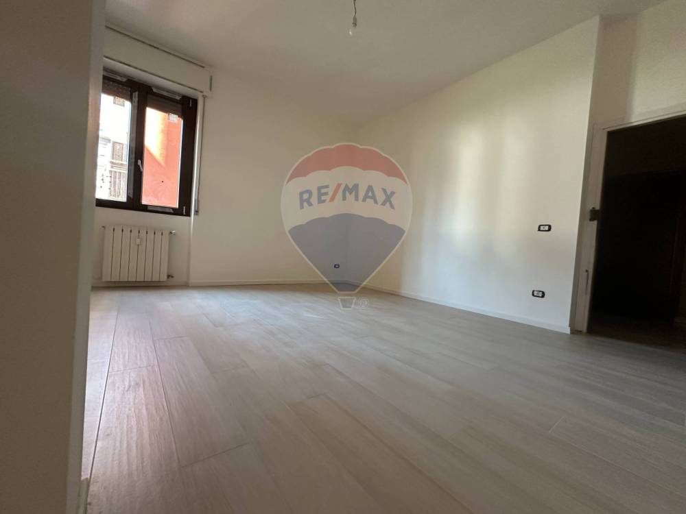 appartamento in vendita a Varese in zona Giubiano